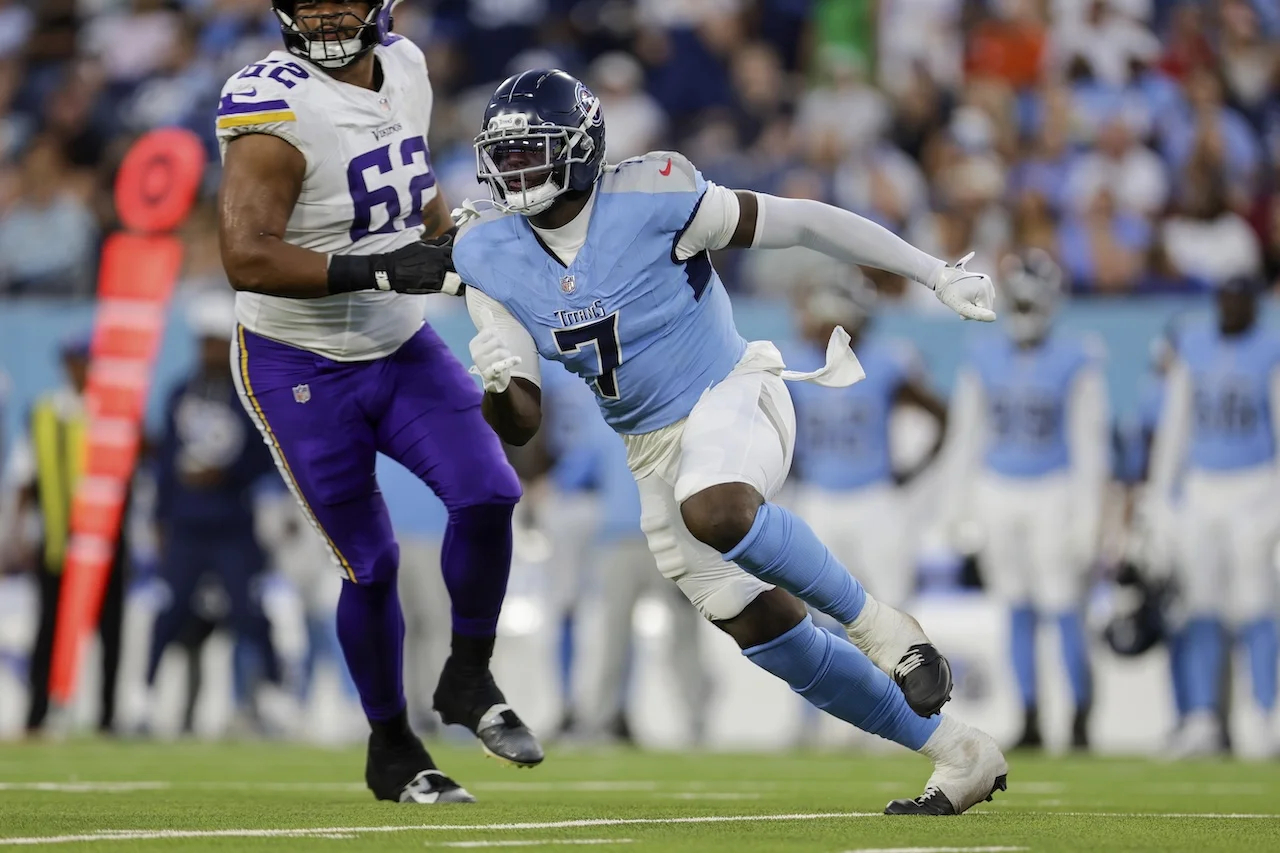 Tennessee Titans outside linebacker Oluwafemi Oladejo (7) defends during the first half of an NFL football preseason game against the Minnesota Vikings, Aug. 22, 2025, in Nashville, Tenn. (AP Photo/Stew Milne)