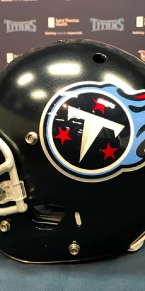 TitansHelmetLeft