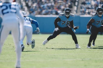 Too Early to Write Off Nicholas Petit-Frere as Titans' Right Tackle