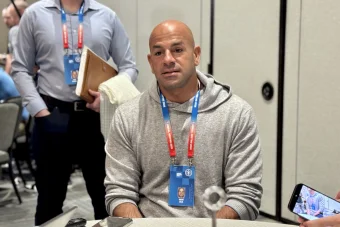 League Trend Suggest Titans Cast Too Narrow a Net in Free Agency