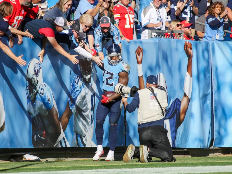 HenryCelebrateChiefs19