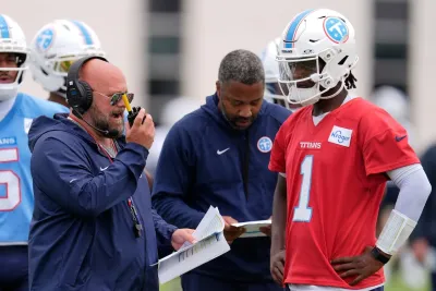 Robert Saleh Defends Cam Ward, but Declines to ID QB's Elite Trait